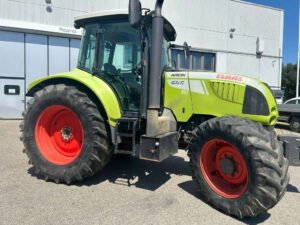 2010 Claas Arion 610 C – Strong 4WD Tractor in the 120-HP Class