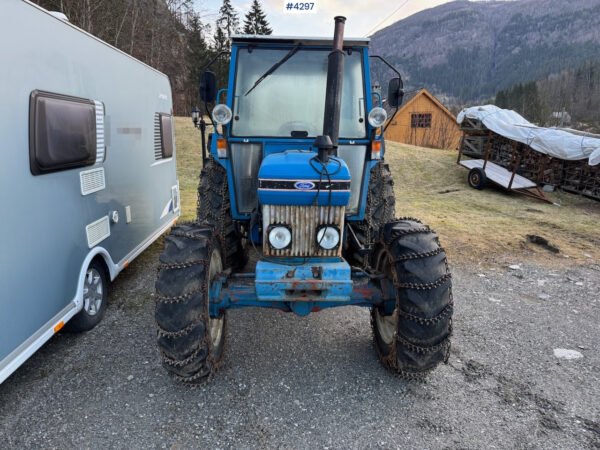 Ford 4610 4×4 1986 – Rugged Utility in a Compact Package