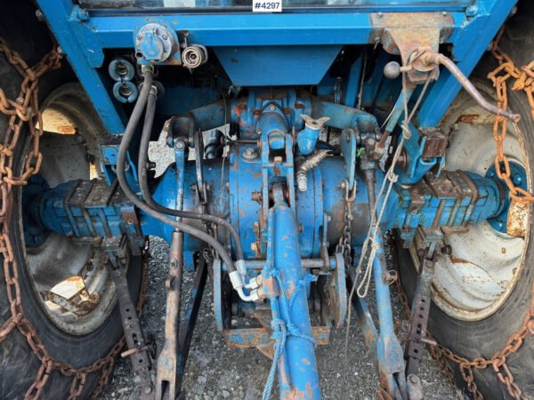 Ford 4610 4×4 1986 – Rugged Utility in a Compact Package