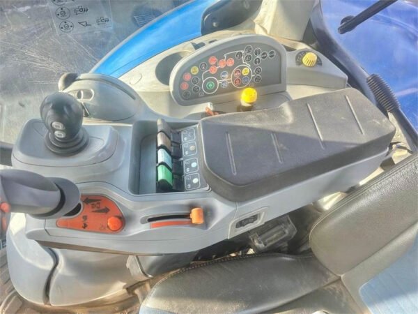 2025 New Holland T7-290 HD – Heavy-Duty Power, Precision Comfort in One