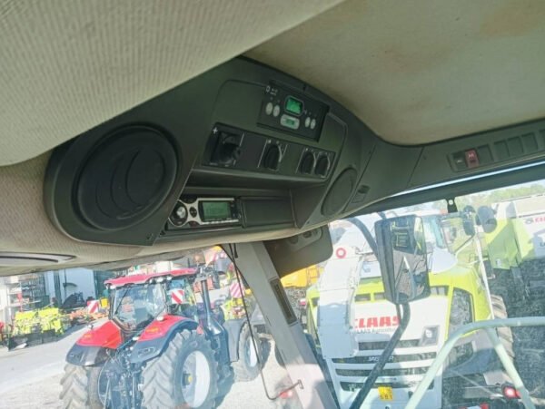 2012 CLAAS Jaguar 960 – Powerful Precise Forage Harvesting Capability