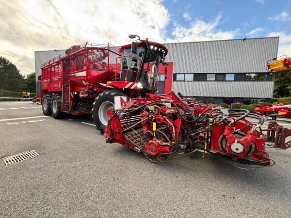 2017 HOLMER T4-40 Terra Dos – Advanced Multi-Row Harvester for Sugar Beet Root Crops