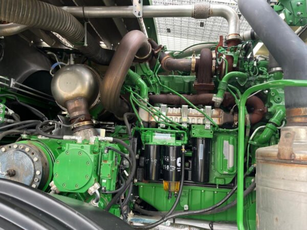 2018 John Deere 8300i + 910 BH – Power, Versatility Precision Harvesting