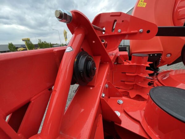 2024  Kemper 460 Pro – High-Capacity Rotary Header Built for CLAAS Systems