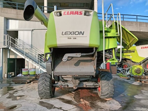 2007 CLAAS LEXION 570 – Balanced APS Combine Built for Durability Productivity