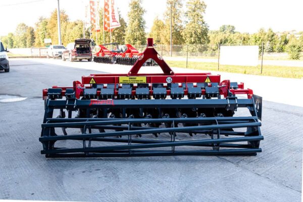 Janpol Disc Harrow 2.7 m – 560 mm Discs with Packer Roller