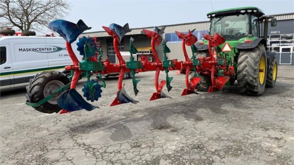 Kverneland 2500S i-Plough Variomat – Adjustable 4–6 Furrow Mounted Reversible Plough