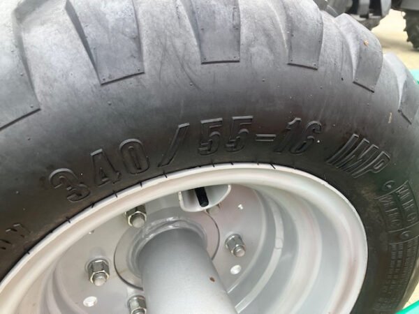 2023 Kverneland 3300 S Variomat – Adjustable 4–6 Furrow Mounted Reversible Plough