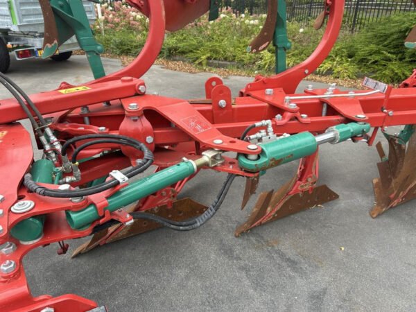 2023 Kverneland 150B Variomat Mounted Reversible Plough