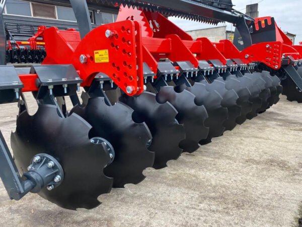 Janpol Medium COMPACT Disc Harrow – 3 m Working Width