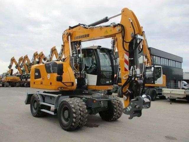 2023 Liebherr A 914 Litronic G6.0-D – Wheel Excavator | Powerful & Efficient