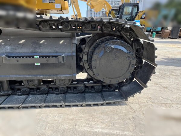 Caterpillar 323 Crawler Excavator – Heavy-Duty Construction Machine 2022