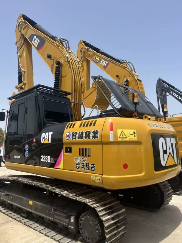 Caterpillar 323D2L Crawler Excavator – Heavy-Duty Diesel Excavator for Construction 2022 Caterpillar 323D2L Crawler Excavator – Heavy-Duty Diesel Excavator for Construction 2022
