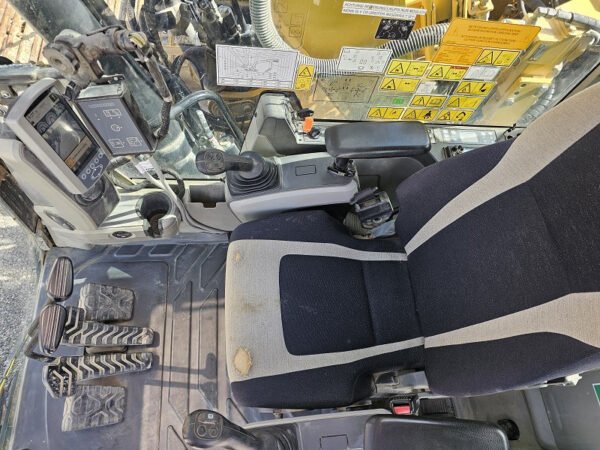 Caterpillar 323EL GPS Trimble Crawler Excavator – Used 2015