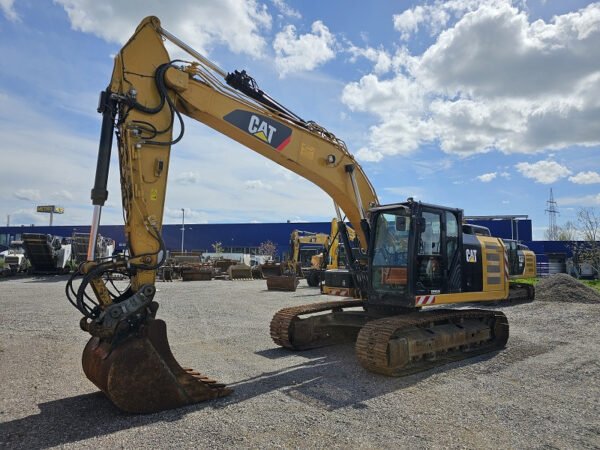 Caterpillar 323EL GPS Trimble Crawler Excavator – Used 2015