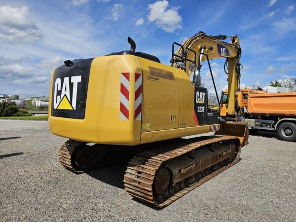 Caterpillar 323EL GPS Trimble Crawler Excavator – Used 2015