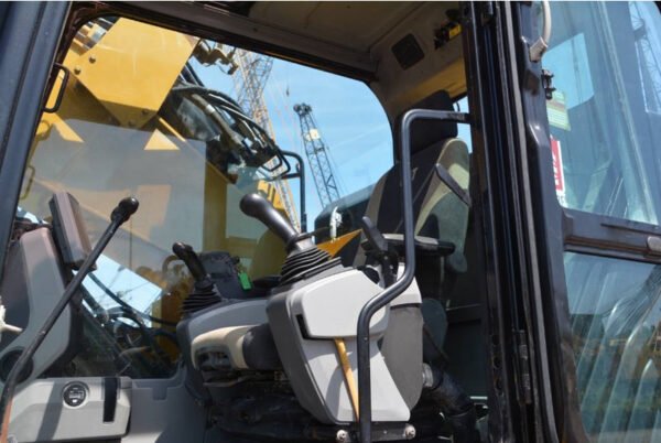 CAT 325 FL CR Crawler Excavator – Heavy-Duty Diesel Earthmoving Machine 2016