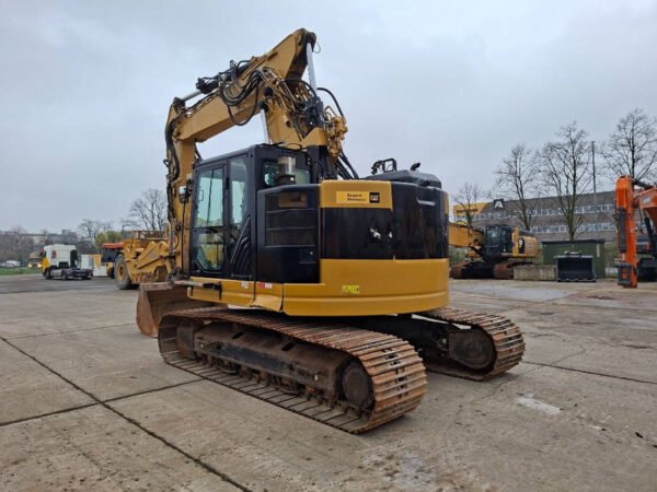2016 Caterpillar 325 FL CR (With Trimble 3D GPS) – Used Crawler Excavator 2016 Caterpillar 325 FL CR (With Trimble 3D GPS) – Used Crawler Excavator