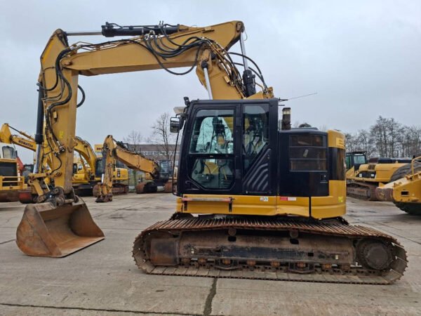 2016 Caterpillar 325 FL CR (With Trimble 3D GPS) – Used Crawler Excavator 2016 Caterpillar 325 FL CR (With Trimble 3D GPS) – Used Crawler Excavator
