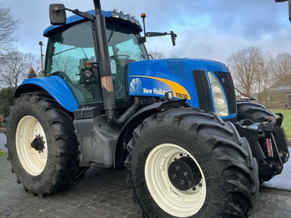 2004 New Holland TG230 / T8030 All-Wheel Drive Farm Tractor