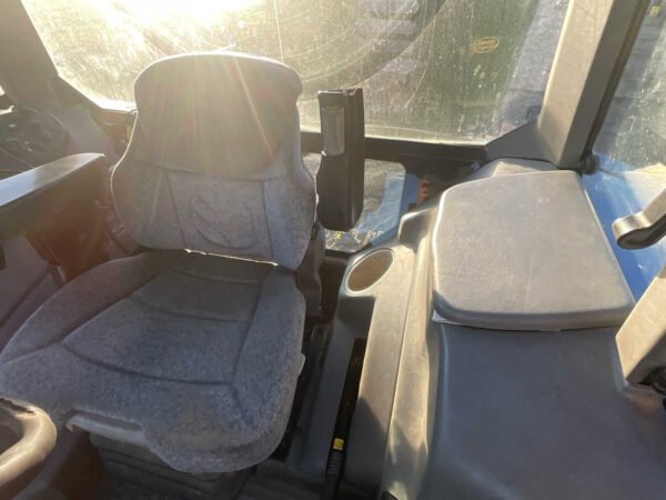 2014 New Holland TVT195 4WD Agricultural Tractor