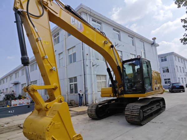 Used Caterpillar 320 Excavator – 20 Ton Crawler Machine 2022