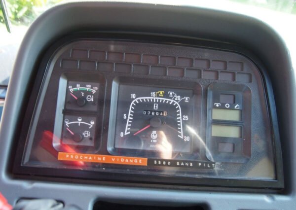 New Holland TM M135 Tractor (1998) – 135HP 4WD Farm Tractor