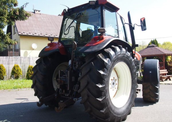 New Holland TM M135 Tractor (1998) – 135HP 4WD Farm Tractor