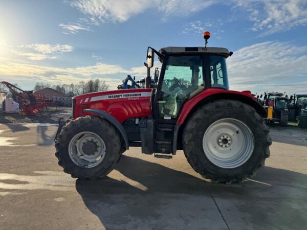 Massey Ferguson 6480 Dyna-6 Tractor – Robust Medium-Size Farm Tractor 2012