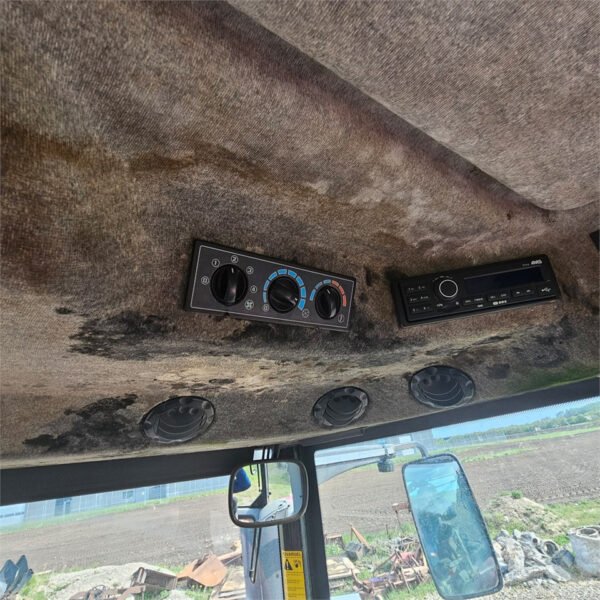 Massey Ferguson 6480 Dyna-6 Tractor – 4WD Agricultural Workhorse 2008