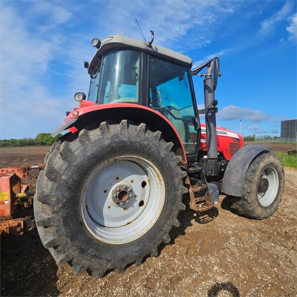 Massey Ferguson 6480 Dyna-6 Tractor – 4WD Agricultural Workhorse 2008