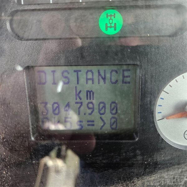 Massey Ferguson 6480 Dyna-6 Tractor – 4WD Agricultural Workhorse 2008