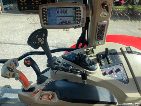 Massey Ferguson 7620 Dyna-6 Tractor – High-Performance Farm Tractor 2012