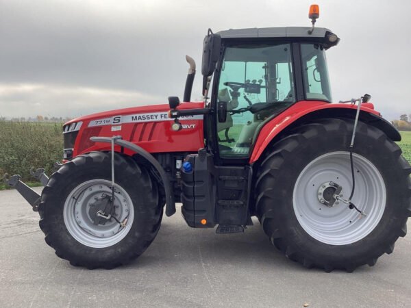 Massey Ferguson 7719 Dyna-VT Tractor – Premium High-Performance Agricultural Machine 2020