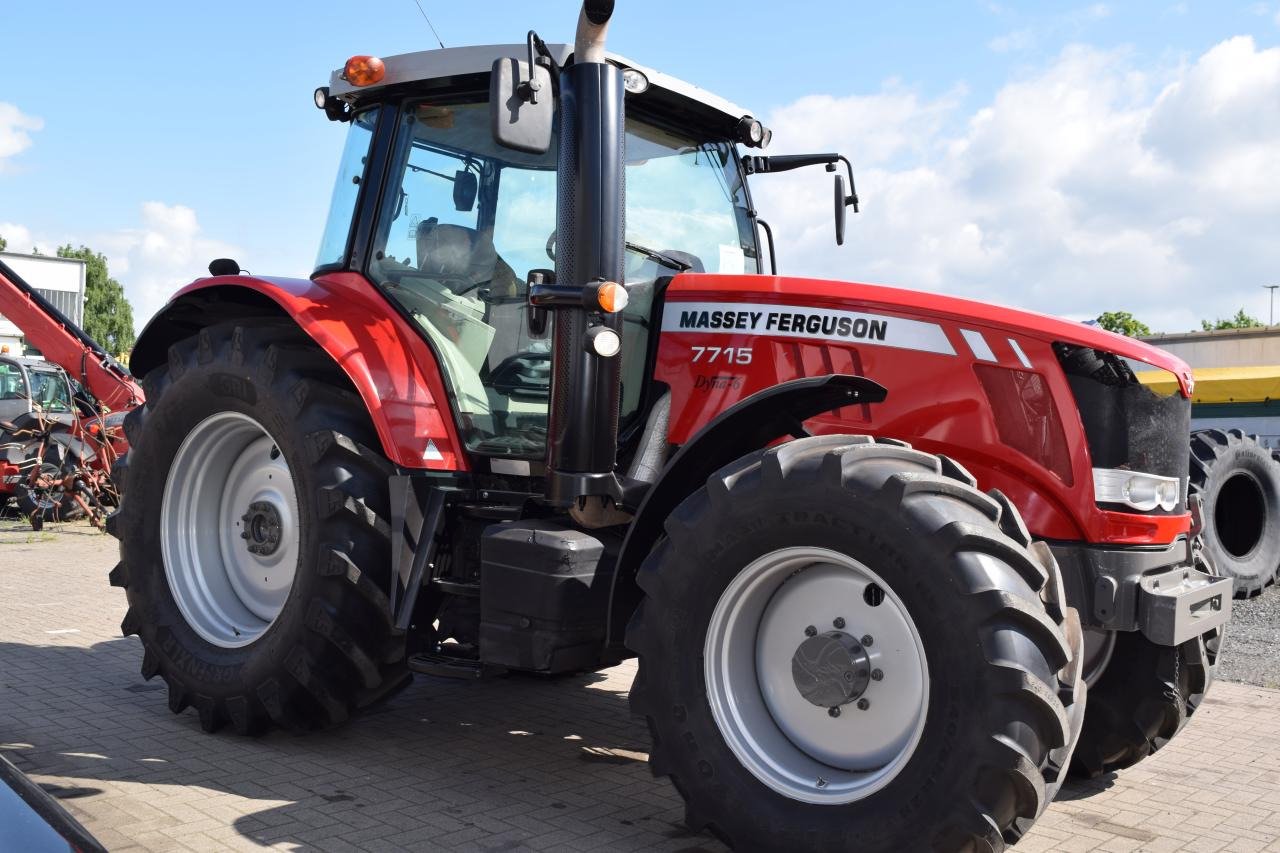 Massey Ferguson MF 7715 Dyna-6 – Powerful Farm Tractor 2016