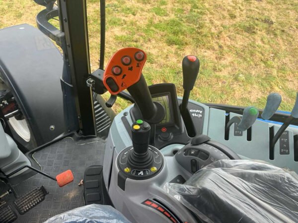 New Holland 2023 T6.145 All-Wheel Drive Farm Tractor