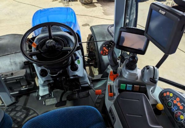 New Holland T7.260 Farm Tractor – 260HP 4WD Agricultural Tractor 2012