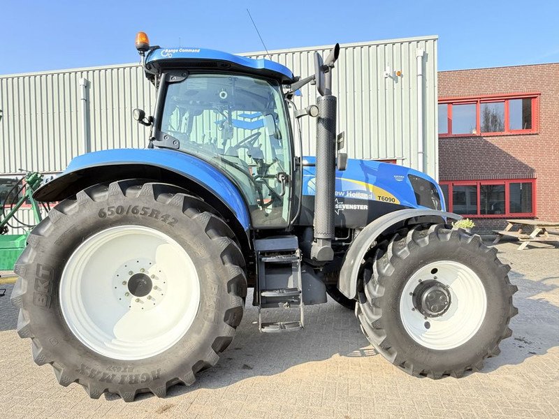 New Holland T6090 Range Command Tractor – 165HP Agricultural Farm Tractor 2012