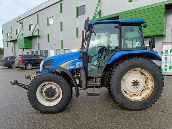 New Holland T5050 Farm Tractor – 95HP Utility Agricultural Tractor 2011