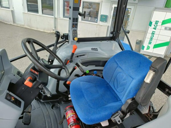 New Holland T5050 Farm Tractor – 95HP Utility Agricultural Tractor 2011