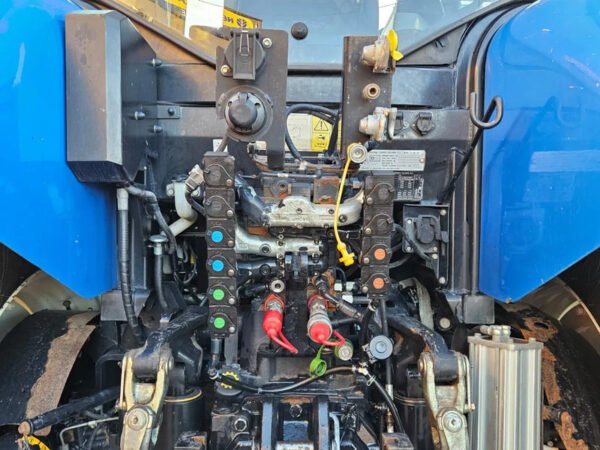 New Holland T6.175 Dynamic Command Tractor – 175HP 4WD Agricultural Tractor 2020