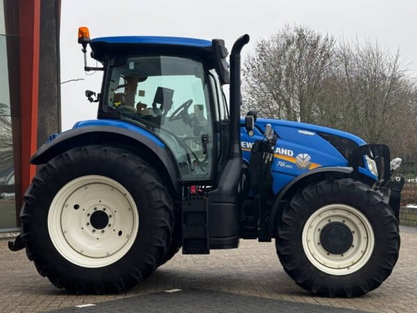 2018 New Holland T6.180 Auto Command Tractor – Front Linkage, GPS Ready