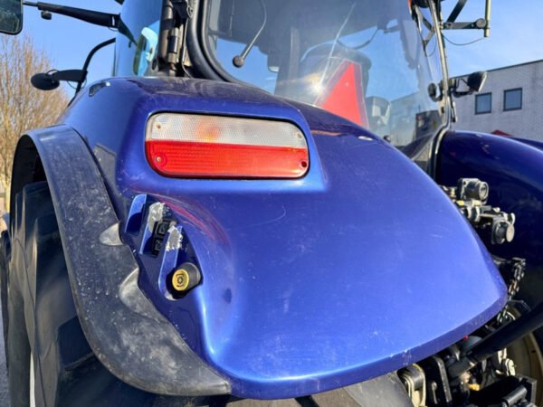 New Holland T7.200 Auto Command Tractor – 200 HP Precision Farming Tractor 2015
