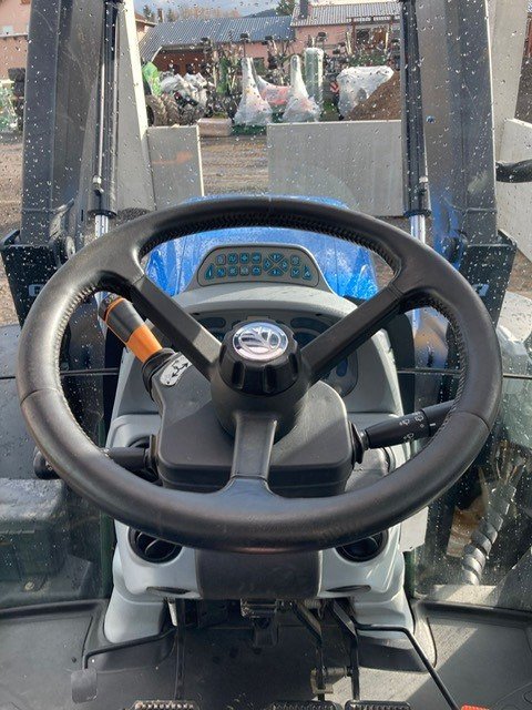 New Holland T7.200 AutoCommand Farm Tractor – 200HP Agricultural Tractor 2015