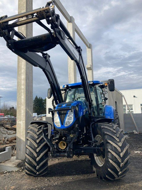New Holland T7.200 AutoCommand Farm Tractor – 200HP Agricultural Tractor 2015