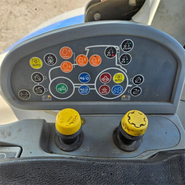 New Holland T7.235 Power Command Tractor – 185HP 4WD Farm Tractor 2012