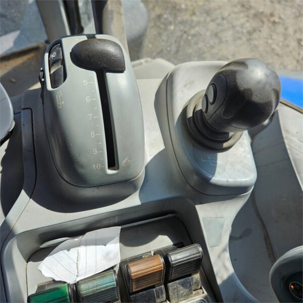 New Holland T7.235 Power Command Tractor – 185HP 4WD Farm Tractor 2012