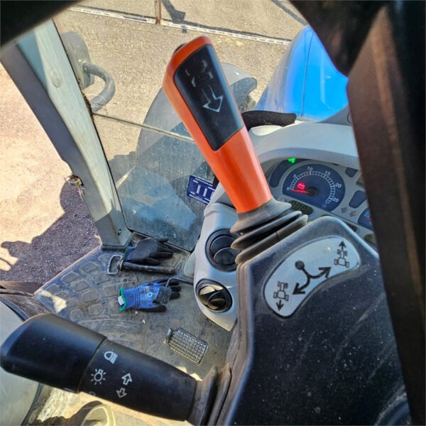 New Holland T7.235 Power Command Tractor – 185HP 4WD Farm Tractor 2012