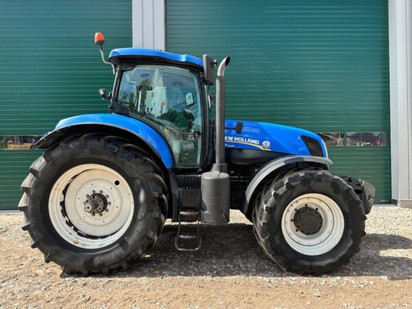 New Holland T7.235 Power Command Tractor – 235HP 4WD Farm Tractor 2014