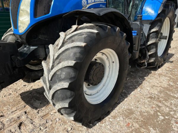 New Holland T7.235 Power Command Tractor – 235HP 4WD Farm Tractor 2014
